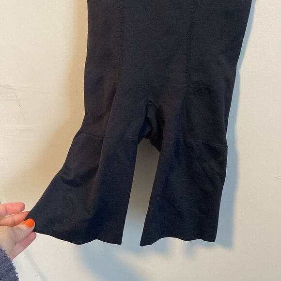 SPANX Black Slimmer & Shine Open Bust Bodysuit Shapewear Size Medium - Picture 3 of 7